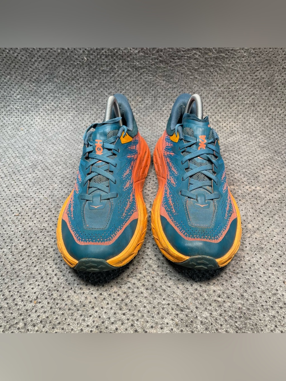 Hoka One One Speedgoat 5 Running Shoes Size 8 Women’s - Picture 3 of 11
